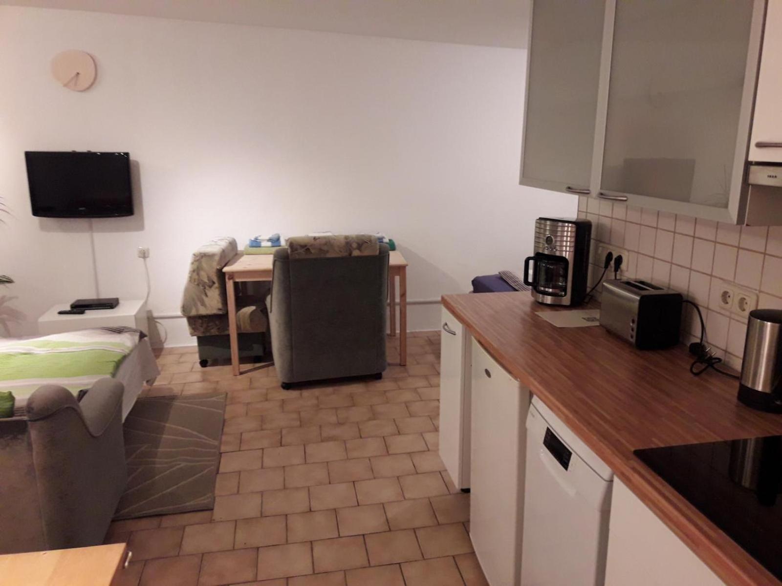 Kleine Ferienwohnung Am Stadtrand Von Λειψία Εξωτερικό φωτογραφία
